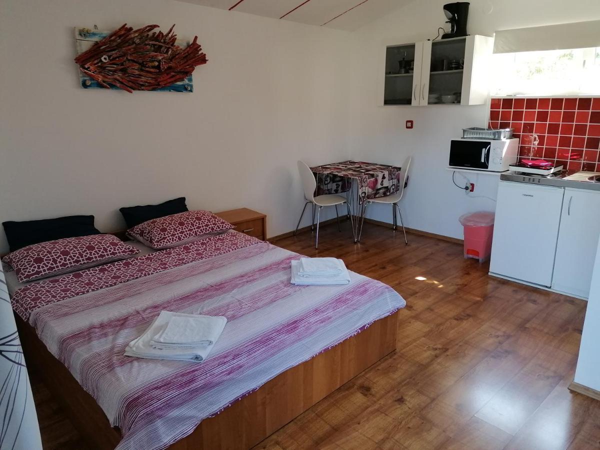 Nice Studio Near Centar+Free Parking Rovinj Eksteriør bilde